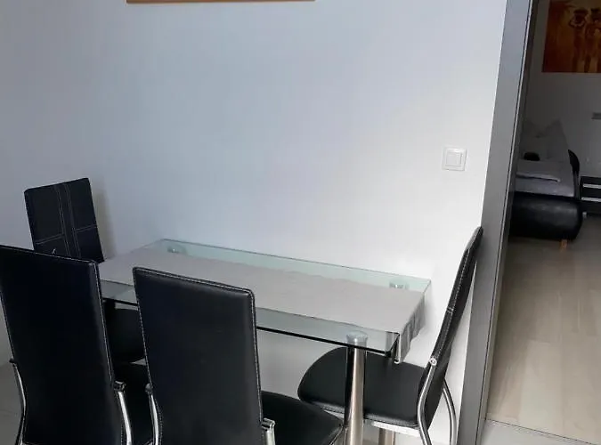 Varkerulet 3*
